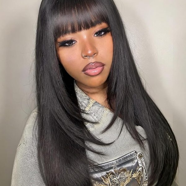 Perruque Lace Front Lisse 13x4 avec Frange – Cheveux Humains